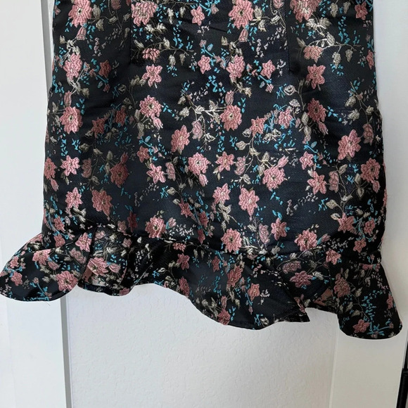 Revolve Superdown Macey Mini Dress Size Black Pink Floral Mini Dress Size M - Picture 7 of 13
